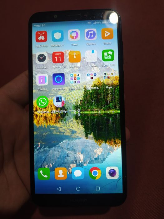 Huawei y7  с зарядно