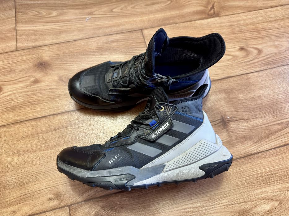 Продаю кроссовки Adidas Terrex Hyperblue Mid Rain.RDY