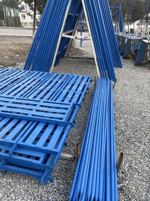 Lesa sotiladi va qurilish anjomlari