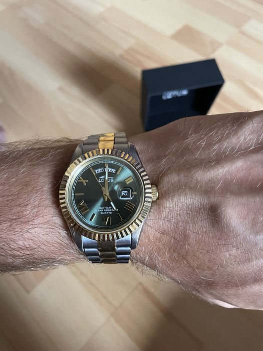 Часовник Lotus Freedom