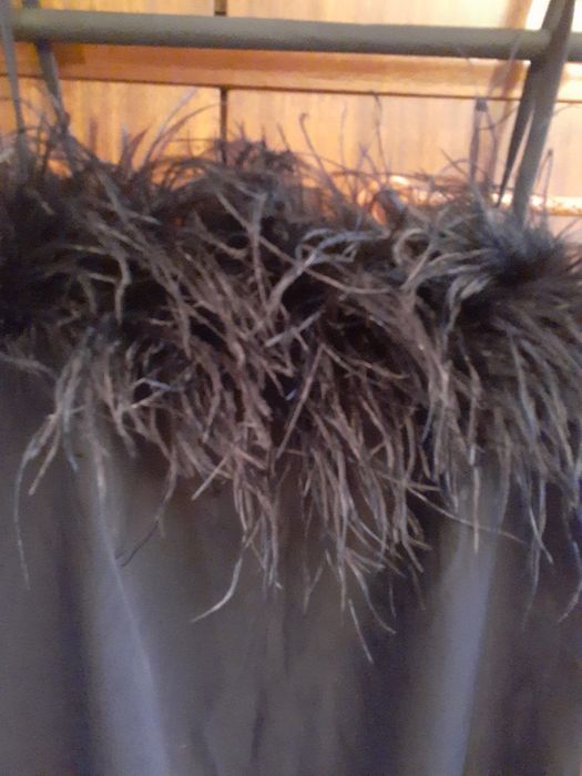 Чёрное платье "в пол" с отделкой