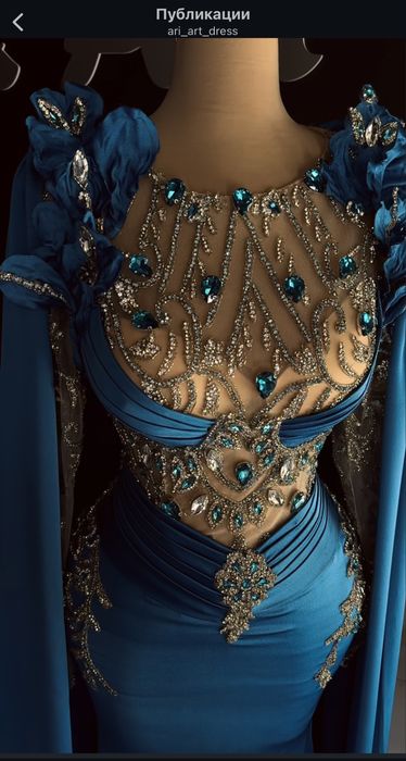 Вечернее платье