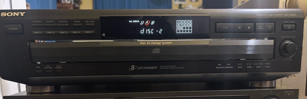 Sony Compact Disk Player CDP-CE315 5CD