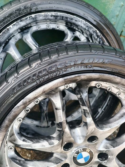 Set Genți cu cauciucuri Michelin 225/40/18