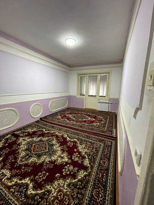 Продаётся квартира 4 комнатная, 1-54-22