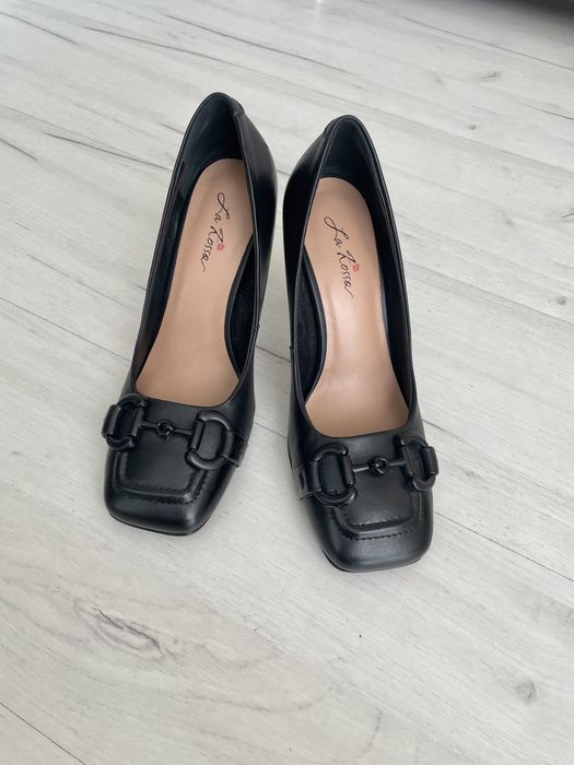 Туфли черные кожаные