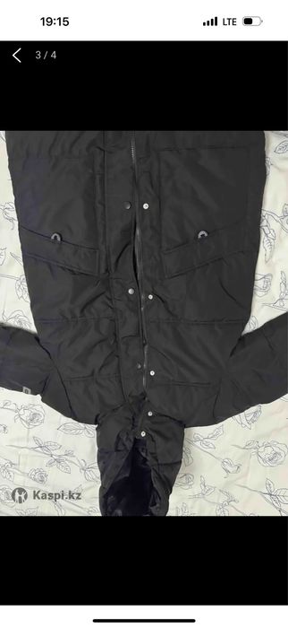 Продам куртку черного цвета