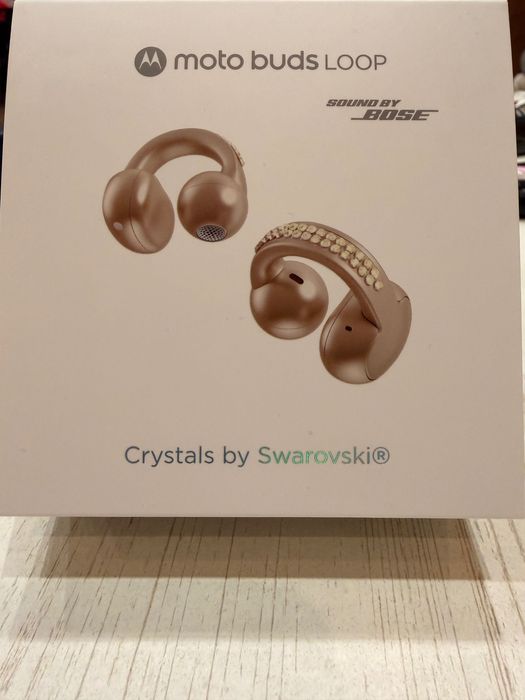 Moto buds loop sound by BOSE *SWAROVSKI*