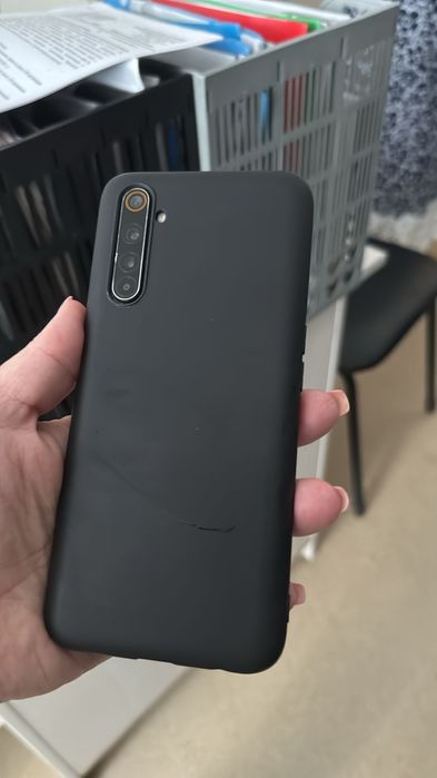 Продам realme 6 pro на запчасти