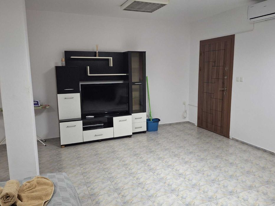 Продава се Двустаен апартамент в Габрово, Център - 57 кв.м за 1050 €/кв.м - Снимка #3
