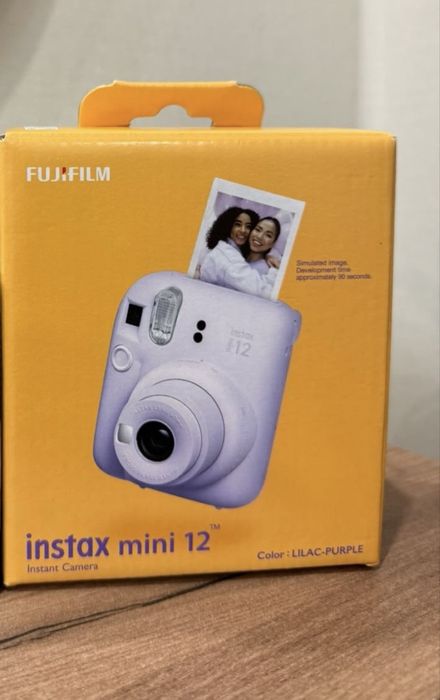 Продам Instax 12 mini