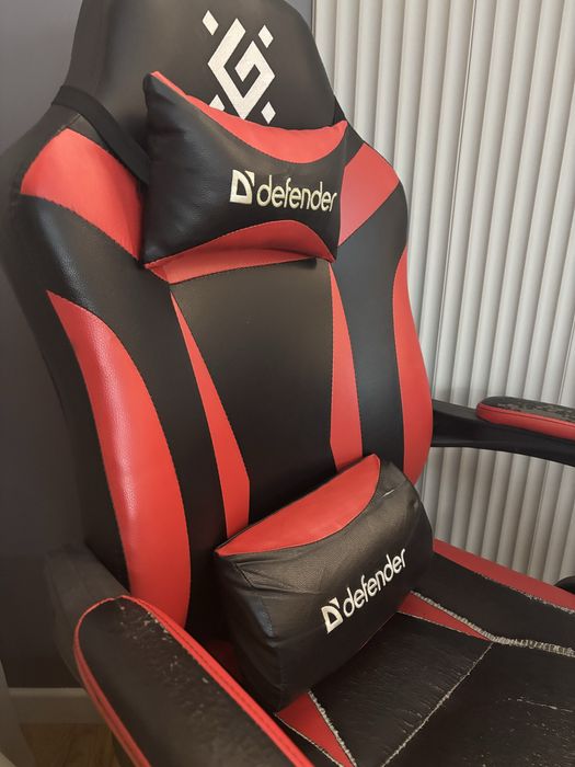 Компьютерное кресло Defender