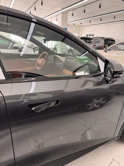 Deepal S07 двери