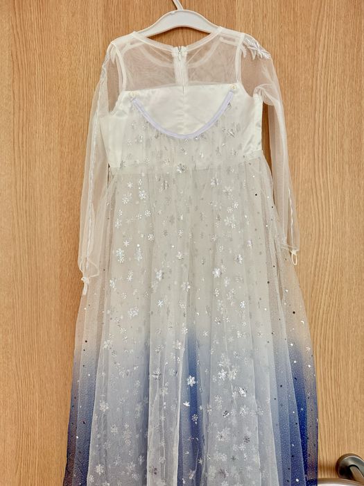 НОВА рокля Елза, с бижута, корона и вълшебна пръчка, за 120 см, 4-5 г