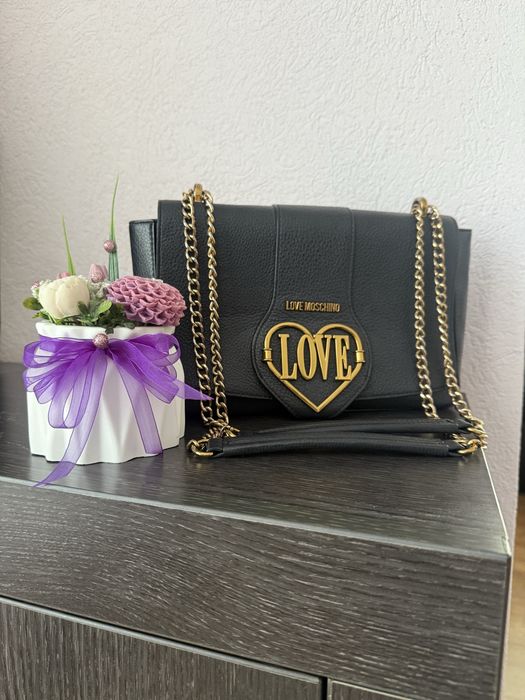 Дамска чанта Love Moschino