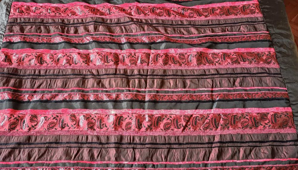 кувертюра /покривало за легло, спалня