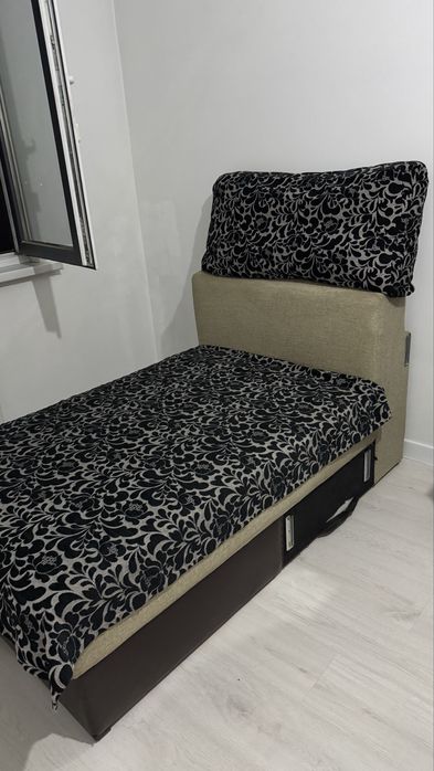 Диван Г образный