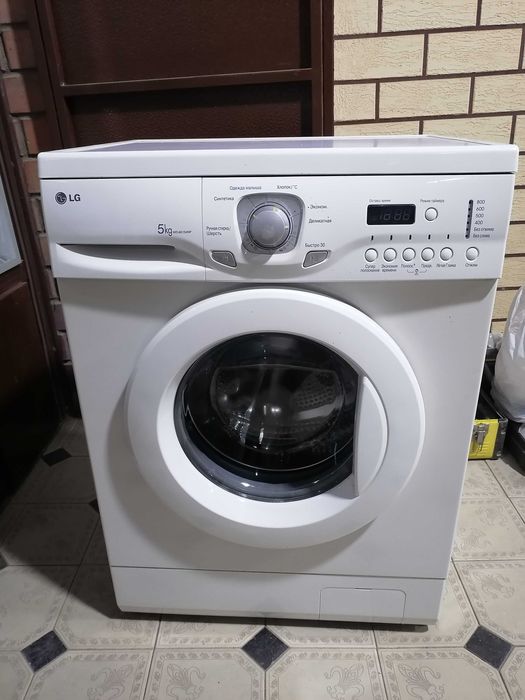 Продается стиральная машина LG