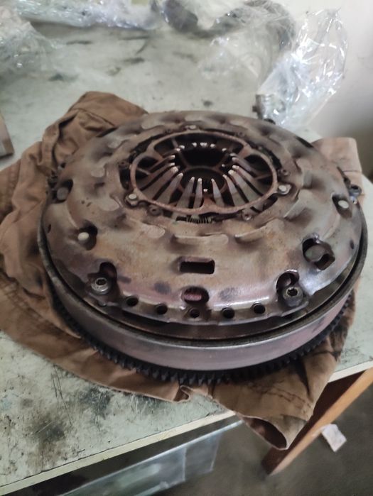 Демпферен маховик за Citroen 2.0hdi