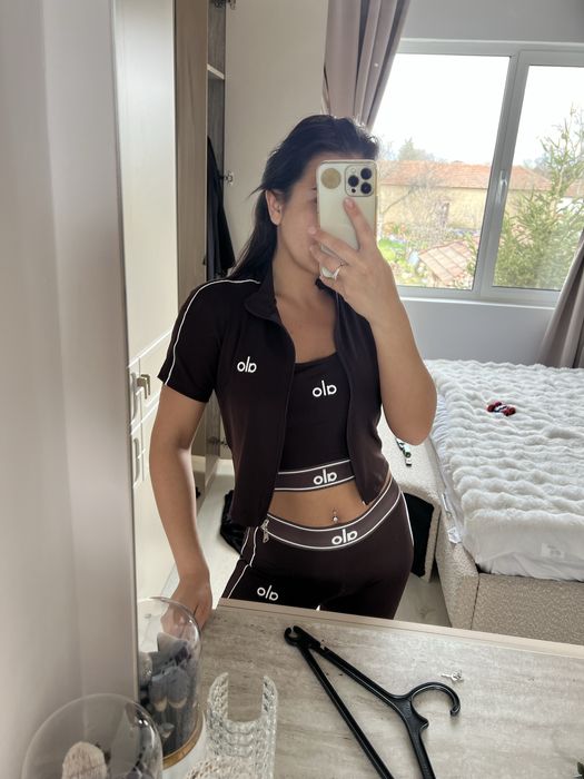 Alo yoga сет три части