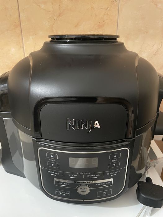 Ninja Foodi Mini OP100UK 4.7L – Multicooker cu presiune și Air Fryer