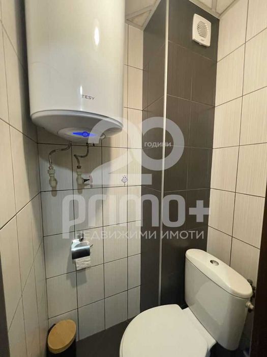 Дава се под наем Тристаен апартамент в Велико Търново, Бузлуджа - 80 кв.м за 382.5 € - Снимка #13