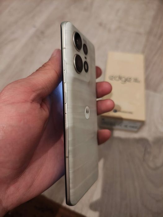 Motorola edge 50 pro 512gb 16ozu