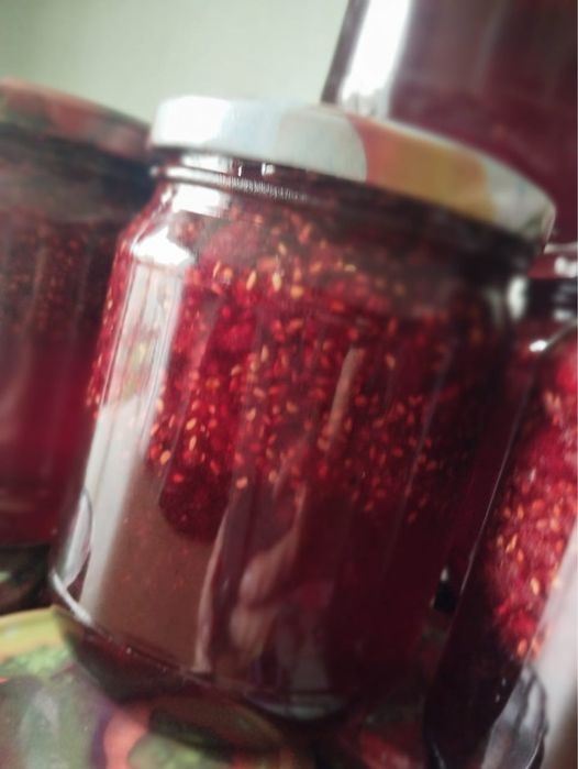 Продам малину и малиновое варенье