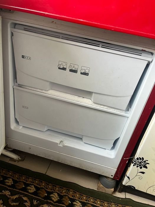 Продается холодильник