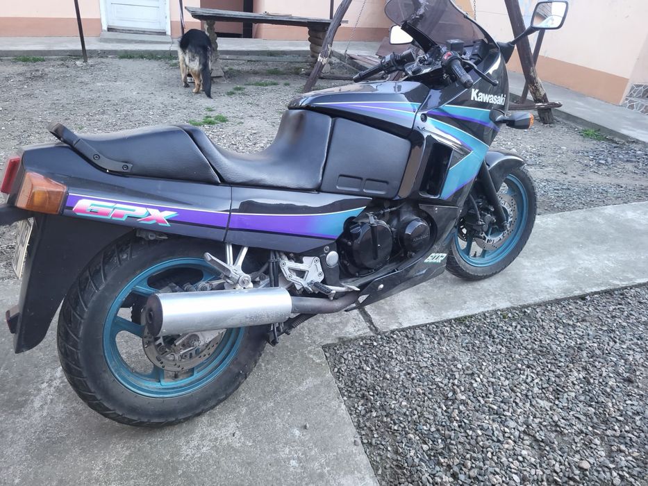 Kawasaki GPX 600