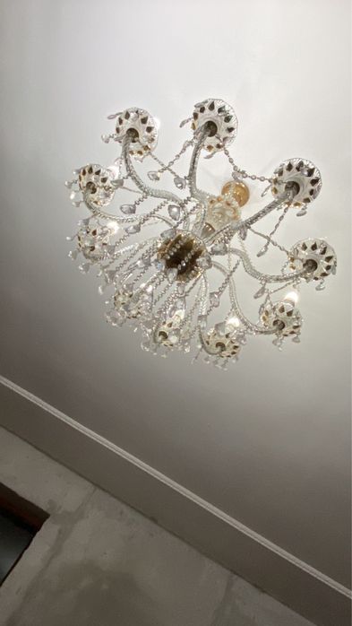 Люстра 2 шт на зал