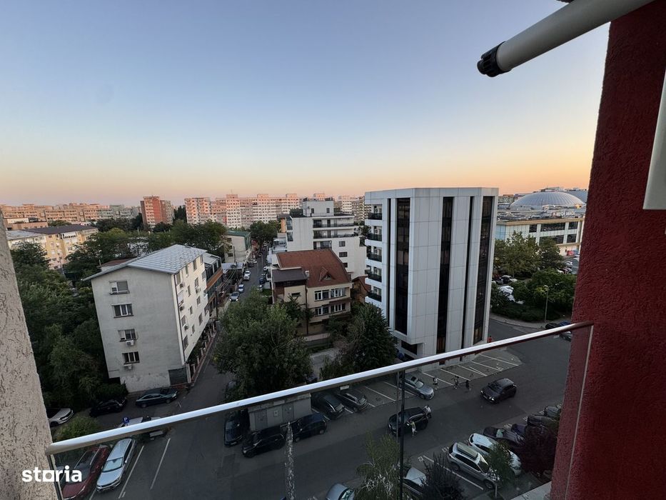 Garsoniera Exigent Plaza Lujerului