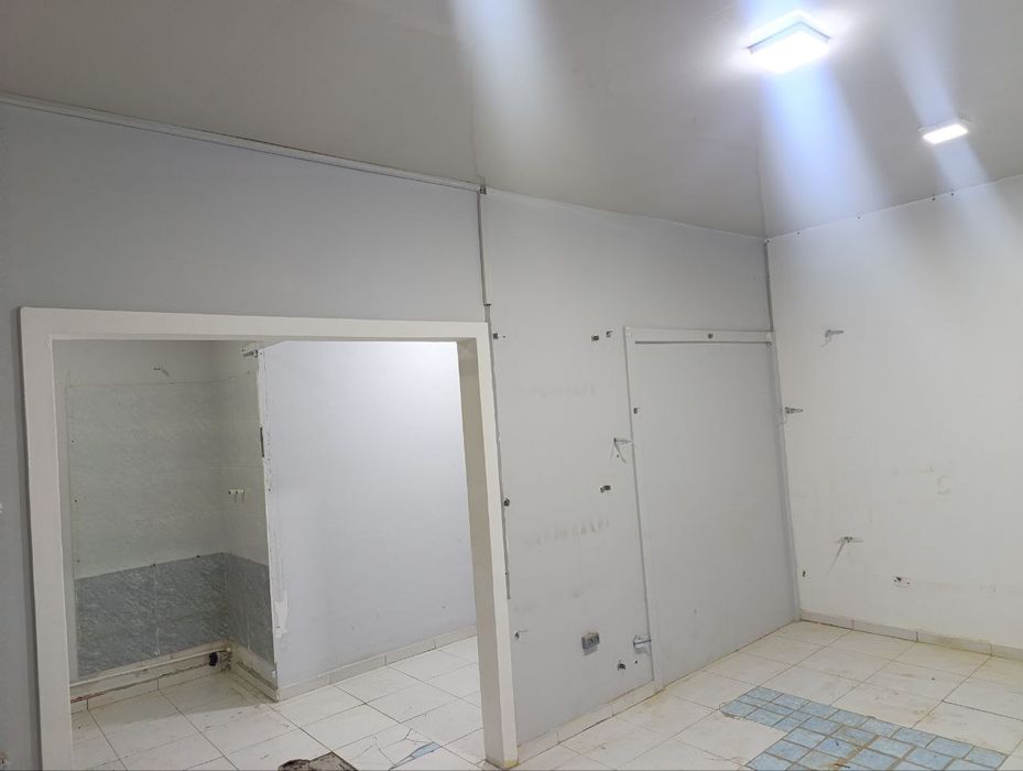 Продаётся нежилое помещение под офис. 44м2 ориентир "Диадора.