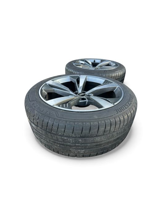 Джанти със чисто нови гуми Audi E-tron 285/40/21