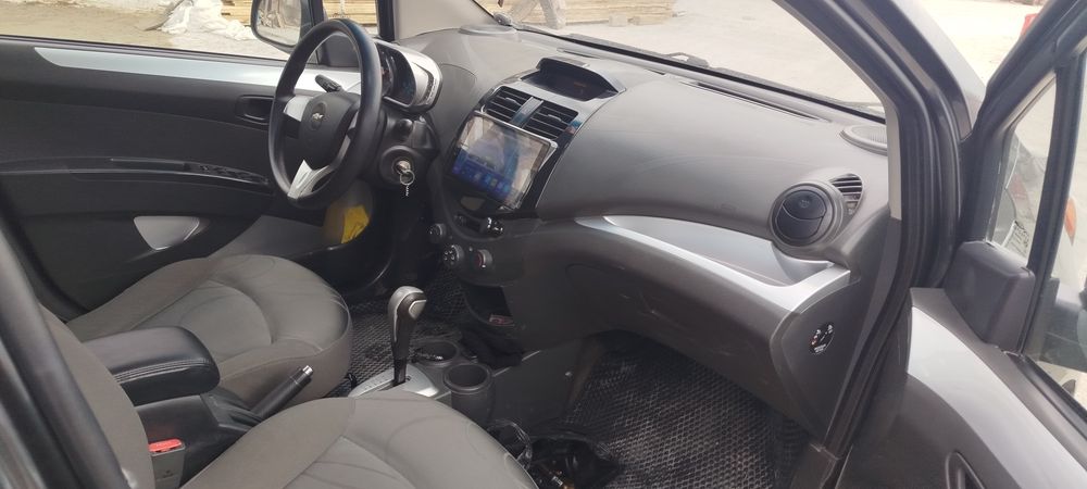 Spark Avtomat sotiladi