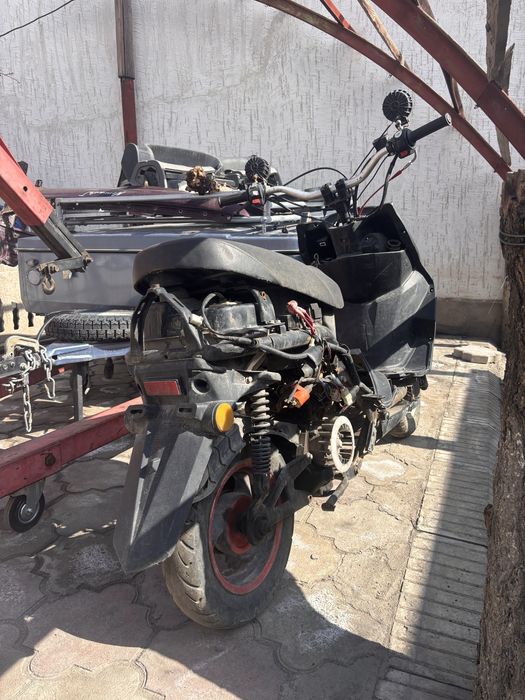 Мопед м8 125 лия