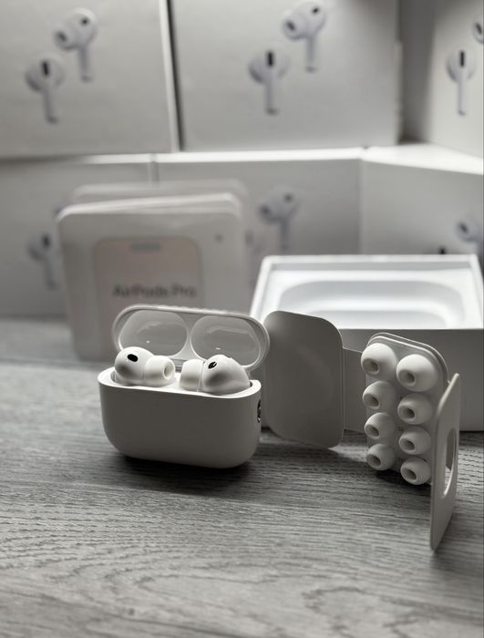*Top* AirPods Pro 3, Active Noise Cancelling 2026