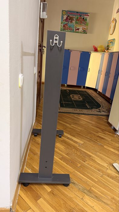 Вешалка жаңа ұсталмаған