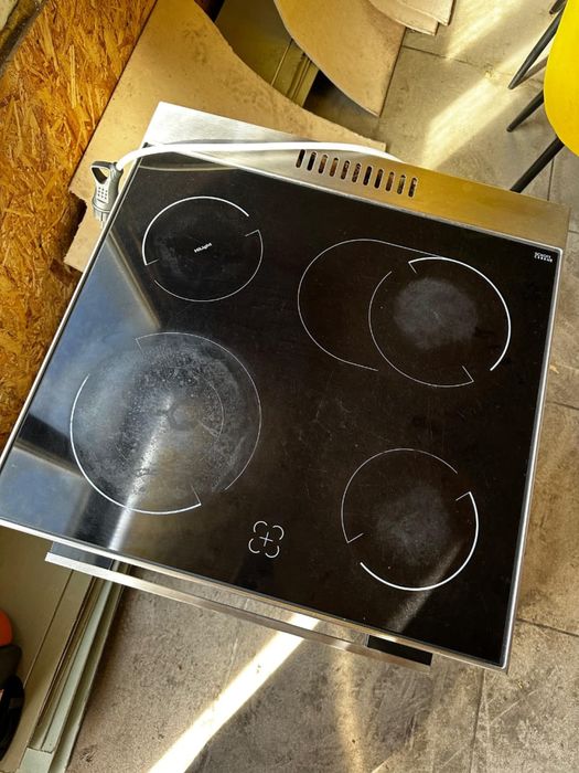 Продам плиту,состояние идеал