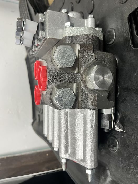 Гидрораспределитель Р80 МТЗ