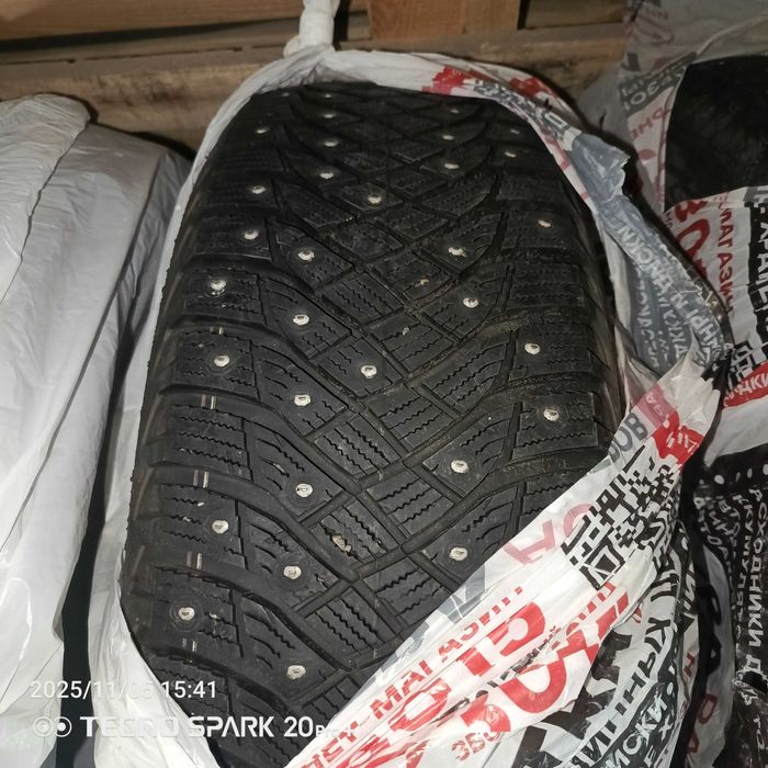 Продам резину 235/60/р18