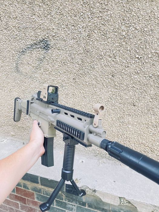 Мощный SCAR автомат для игры орбибол