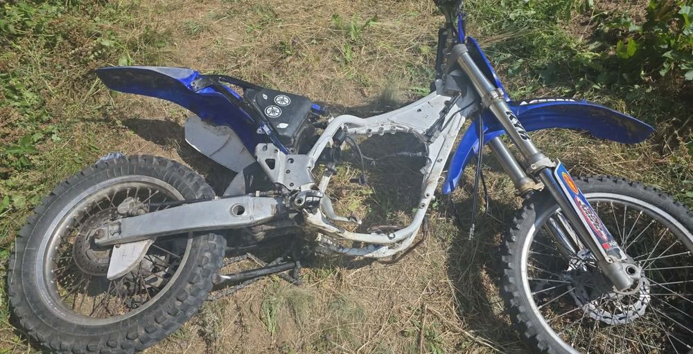 Yamaha wr 400 на части