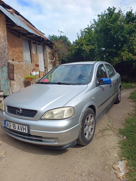 Opel Astra G Berlina