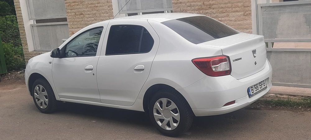 Logan 99 mii km,Navigatie, motorizare foarte buna 1200 cm, aer conditi