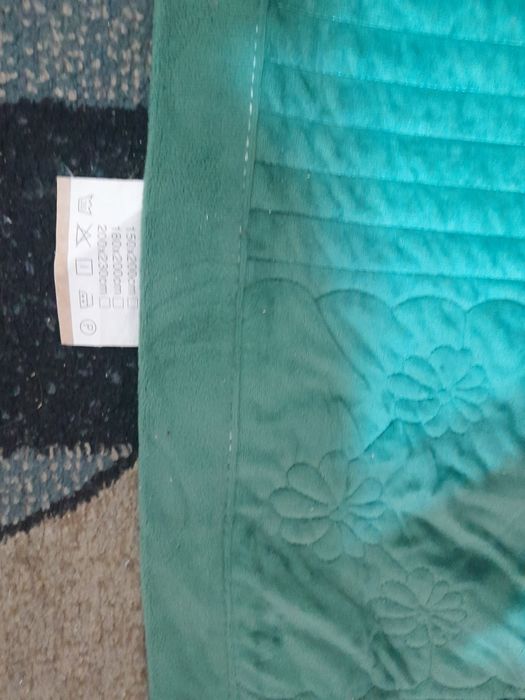 Продам пледы бу недорого