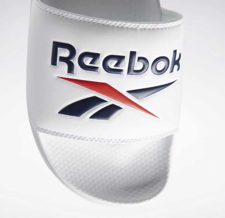 Reebok женские тапочки размер 36