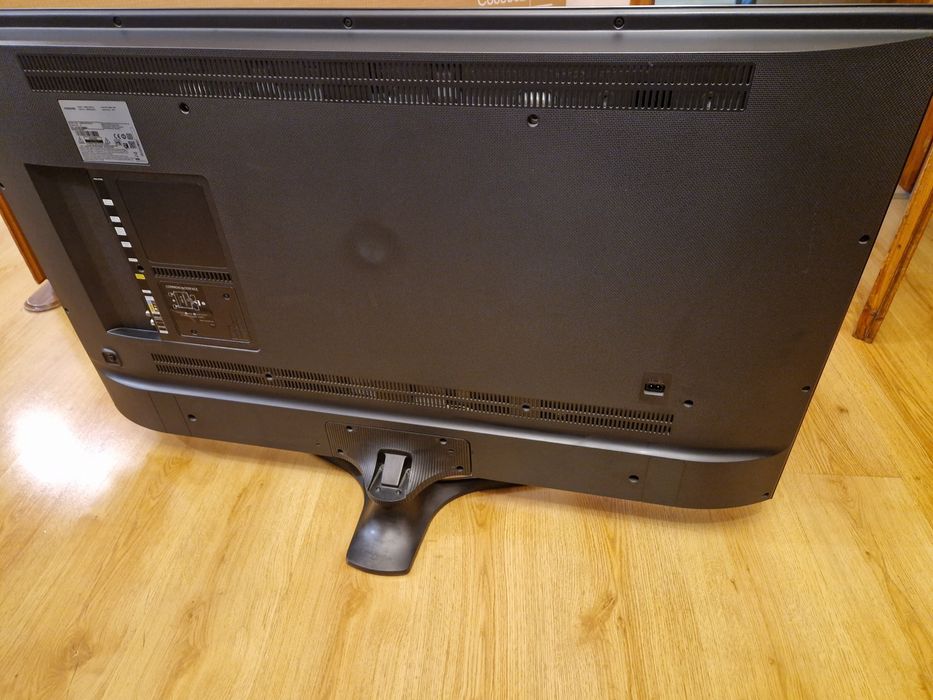 Смарт телевизор Samsung UE50KU6072U