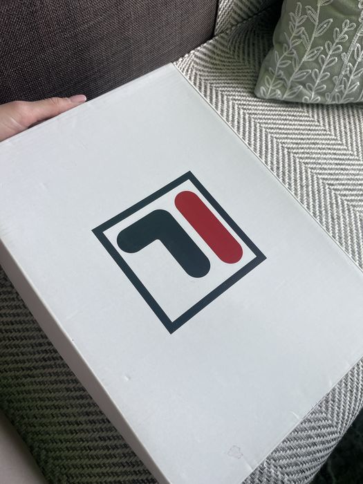 Fila electrove 39 размер, бели , като нови