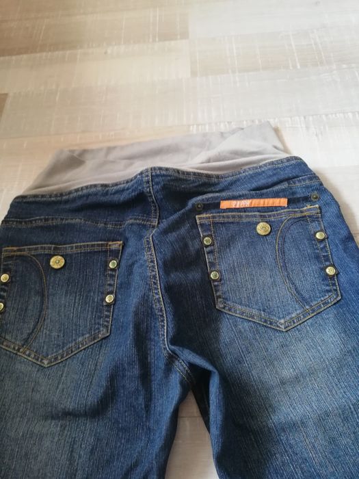 Дънки за бременни